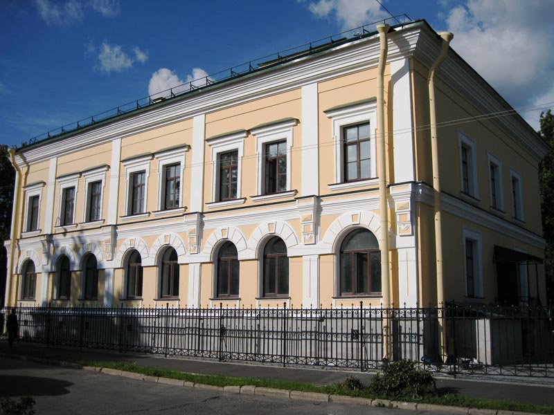 Жилой дом в Павловске